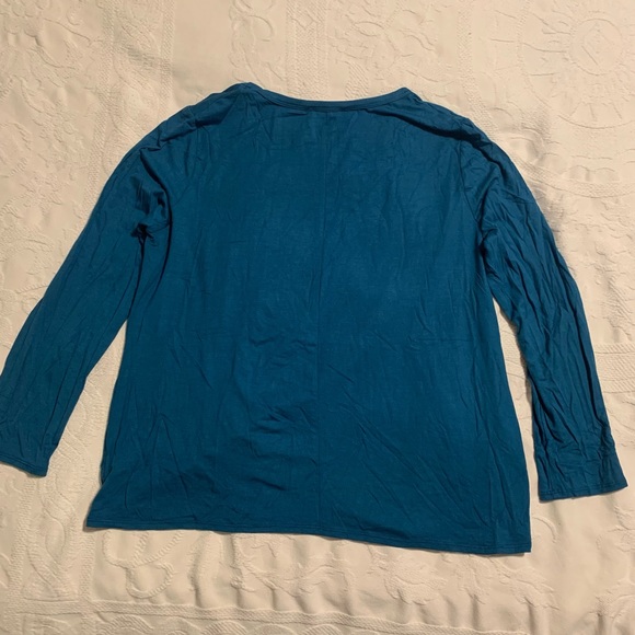 PRICE REDUCED. Women’s plus size. Teal color - keyhole & gathering at waistline - Picture 4 of 5